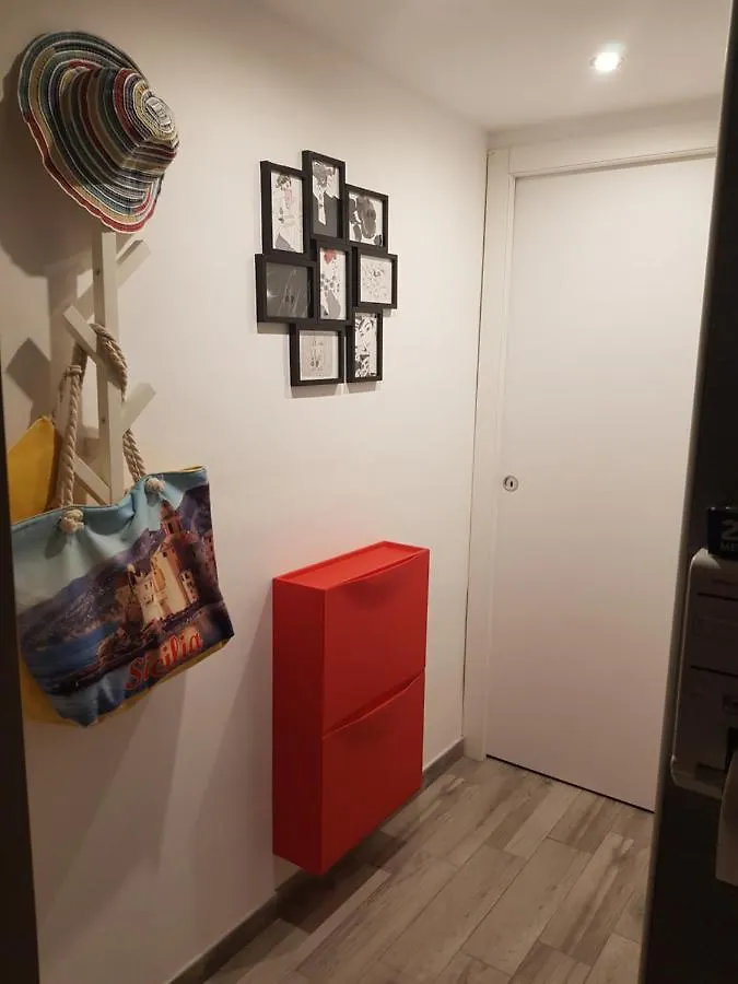 Holiday home Sole E Luna Villa Catania